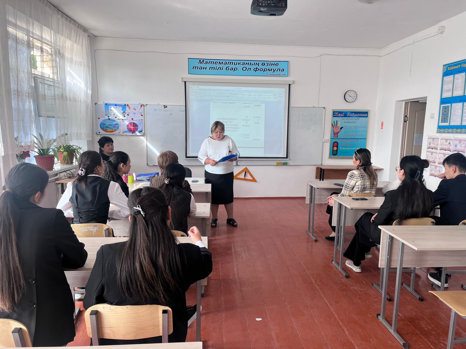 ҰБТ бойынша түсіндіру жұмысы